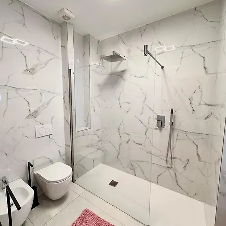 Manu Apartment